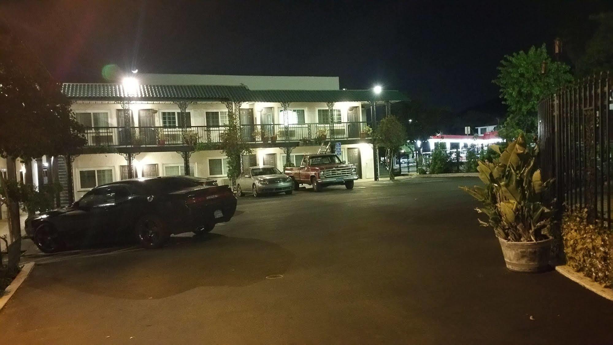 Welcome Inn Los Angeles Exterior photo